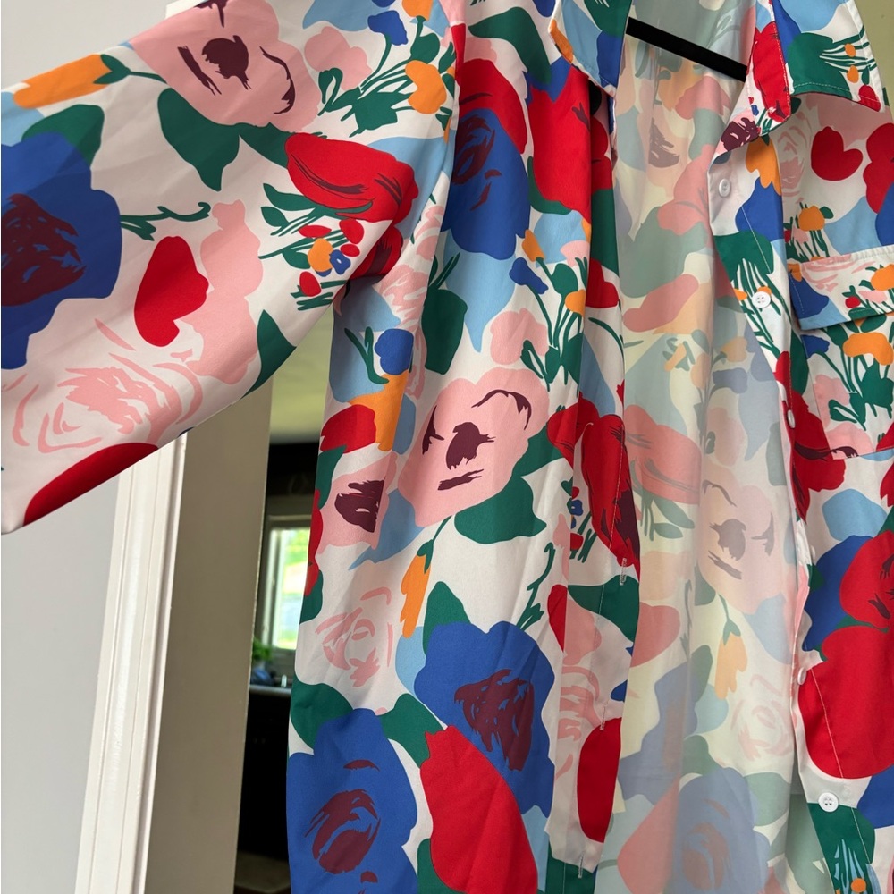 FLORAL BLOUSE
